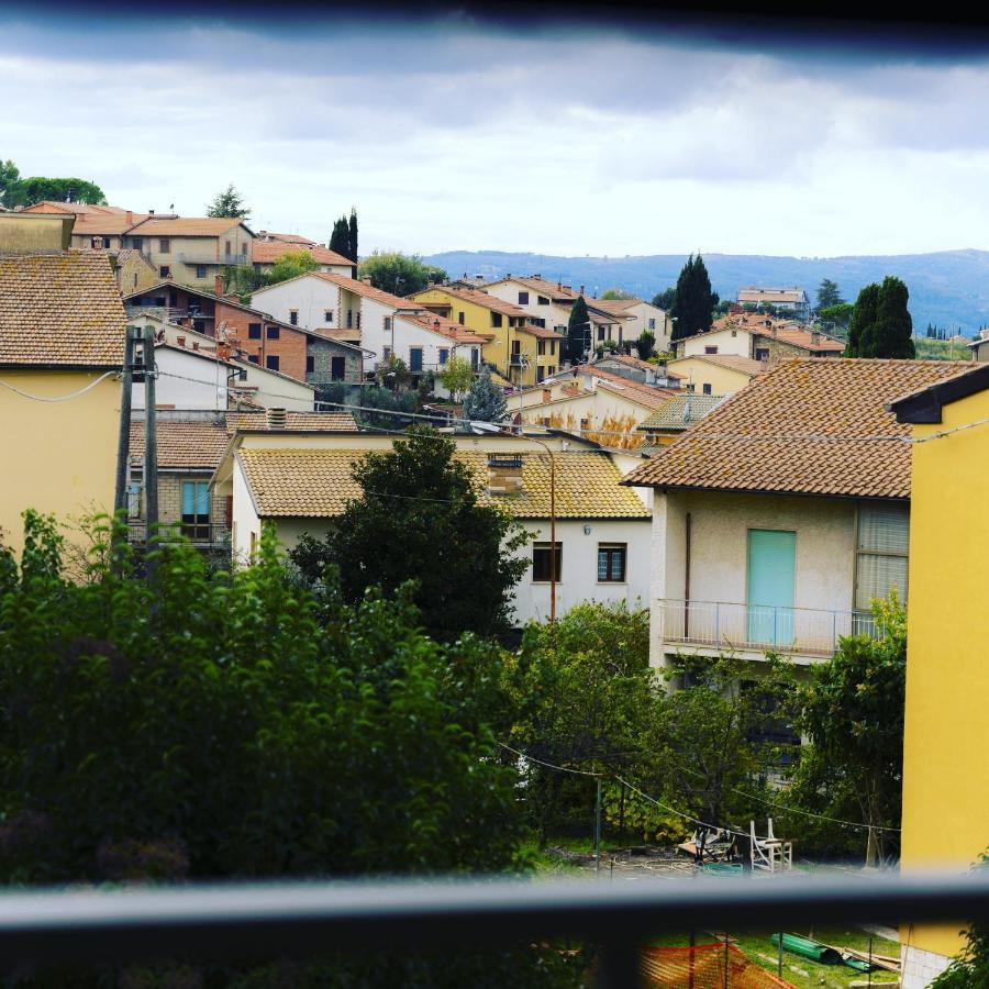 Hotel La Casa Di Enrico San Quirico dʼOrcia Exterior foto